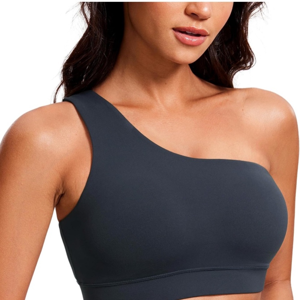 Women’s navy blue one shoulder sports bra size large